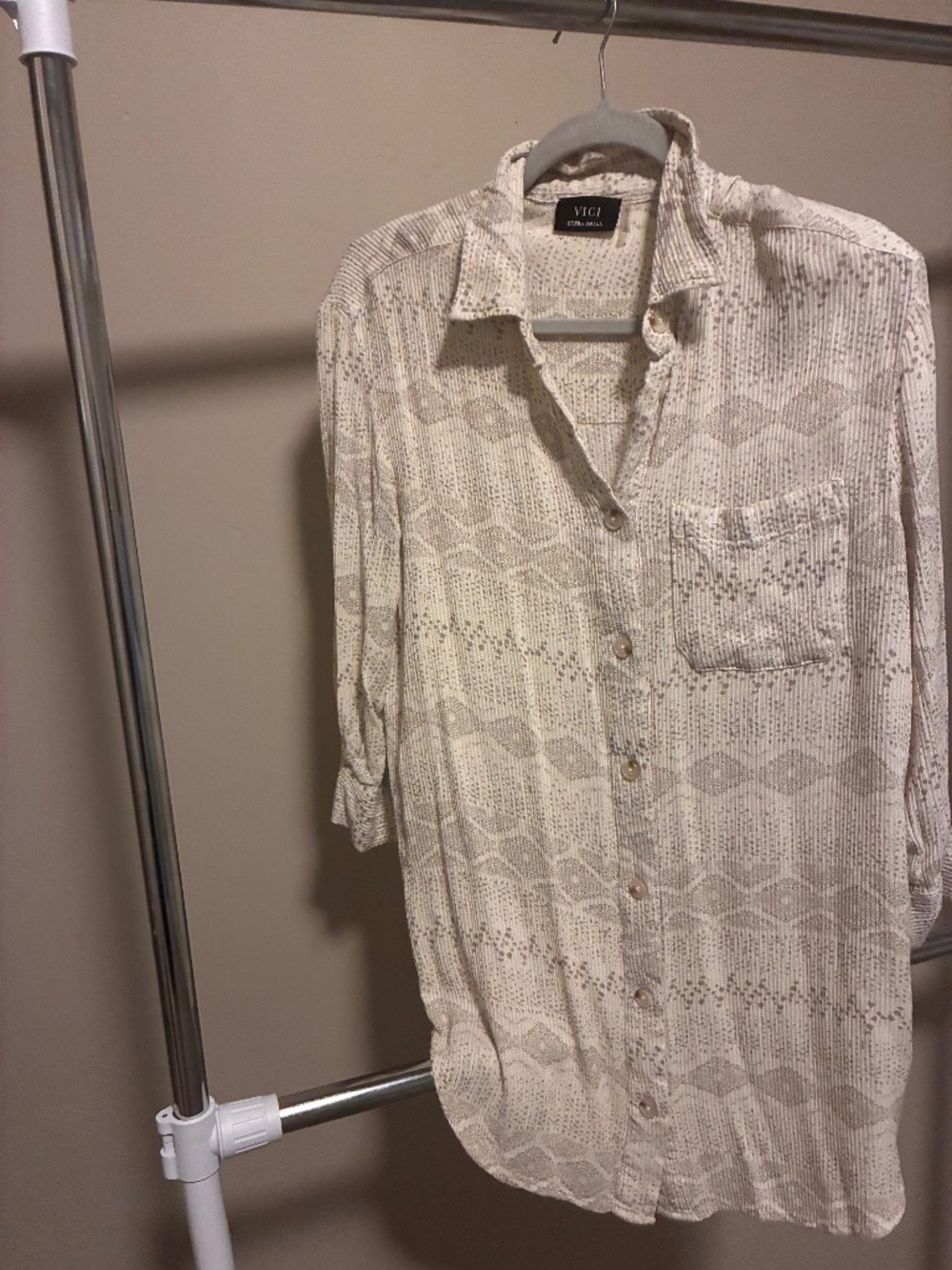 Vici XS lightweight long sleeve dress